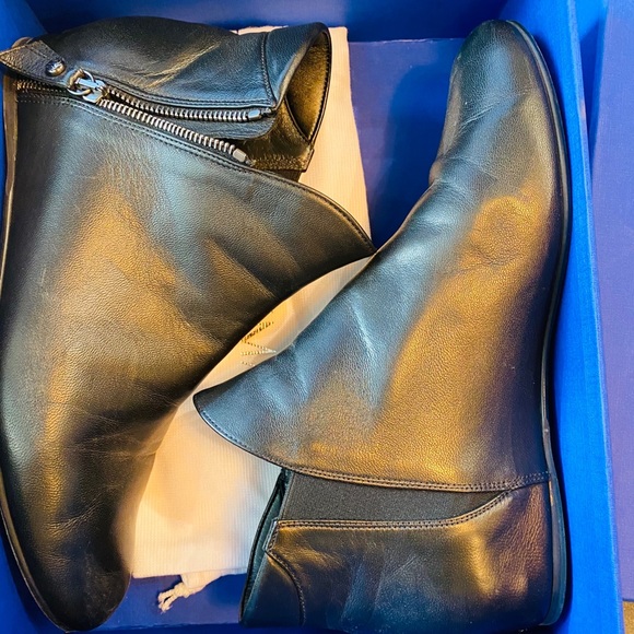 STUART WEITZMAN BOOTIES - Picture 8 of 9